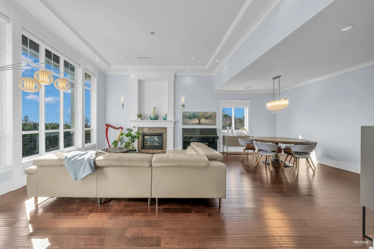 Living Room Photo of 4133 Victory Street, Burnaby, BC