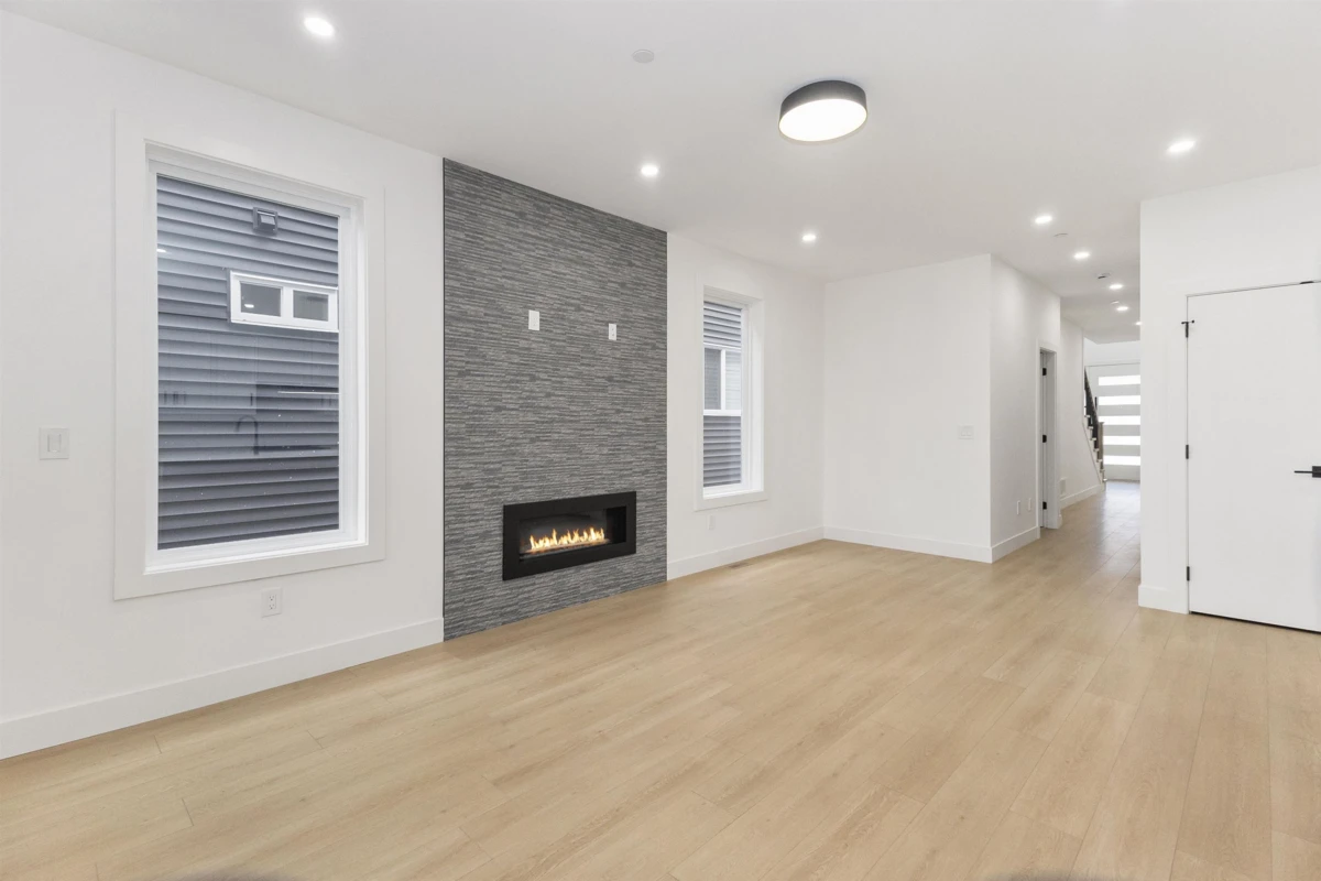 Living Room Photo of 32515 Higginbottom Court, Mission, BC