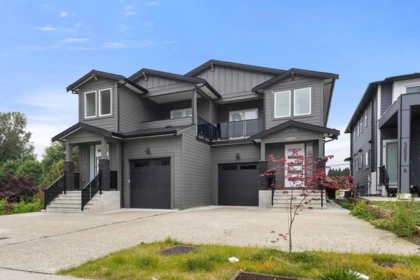 Outdoor Kitchen Photo of 32515 Higginbottom Court, Mission, BC