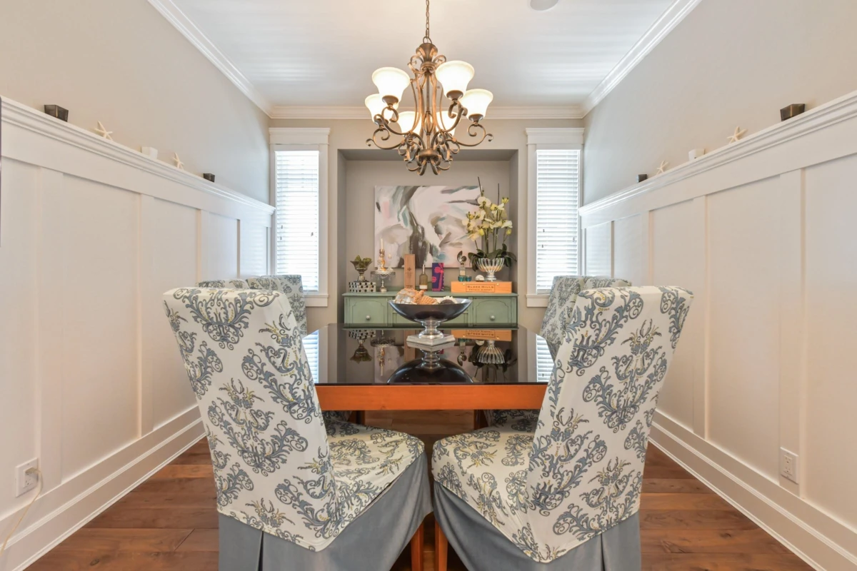Dining Area Photo of 14876 34 Avenue, Surrey, BC
