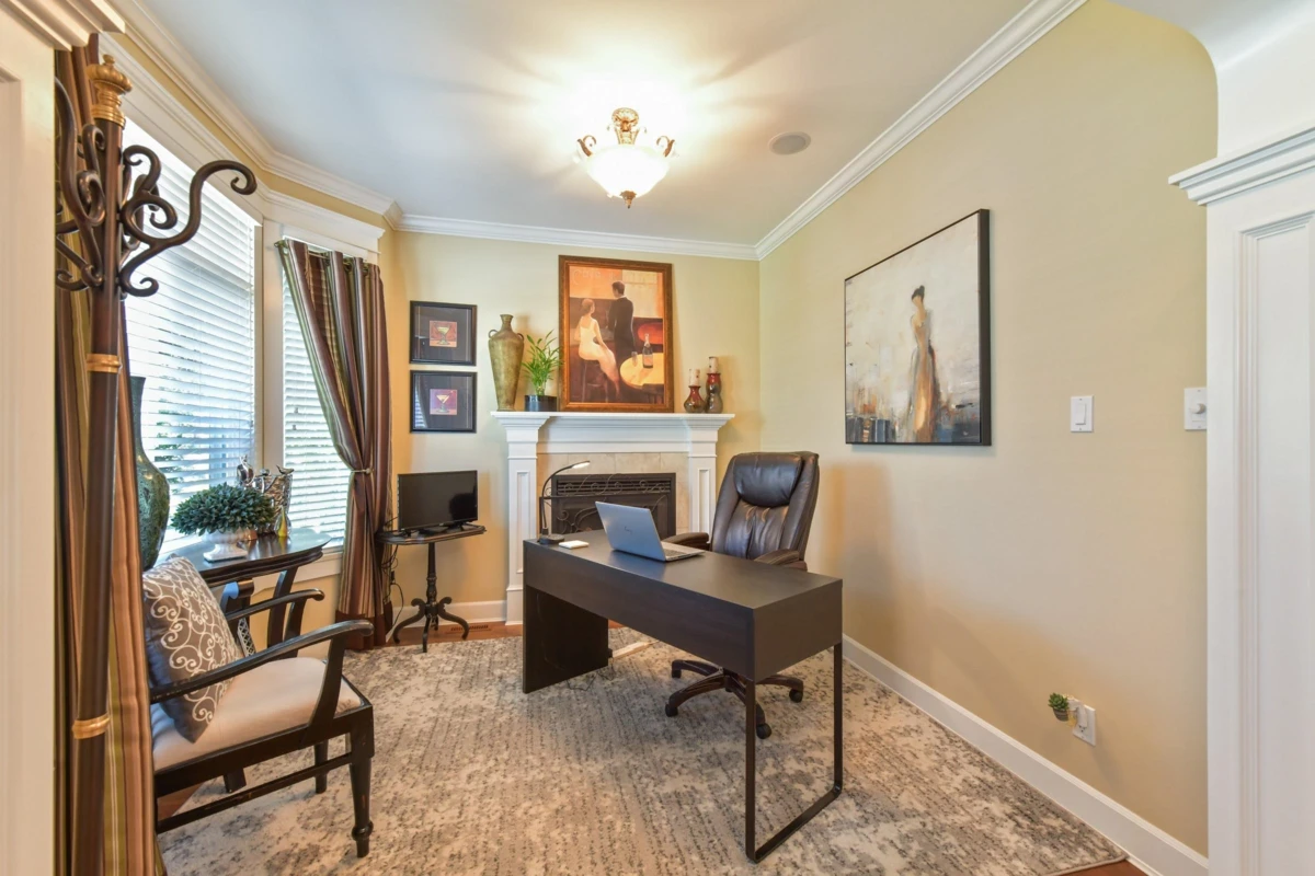Family Room Photo of 14876 34 Avenue, Surrey, BC