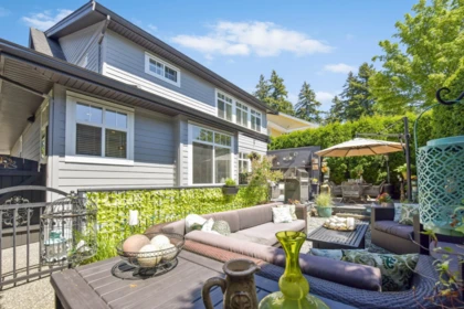 Garden / Landscaping Photo of 14876 34 Avenue, Surrey, BC