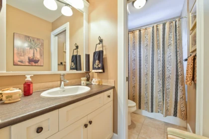 Hallway Photo of 14876 34 Avenue, Surrey, BC