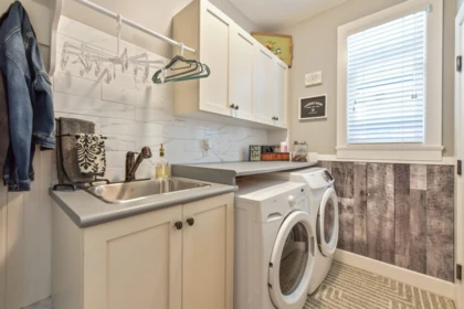 Primary Bathroom Photo of 14876 34 Avenue, Surrey, BC