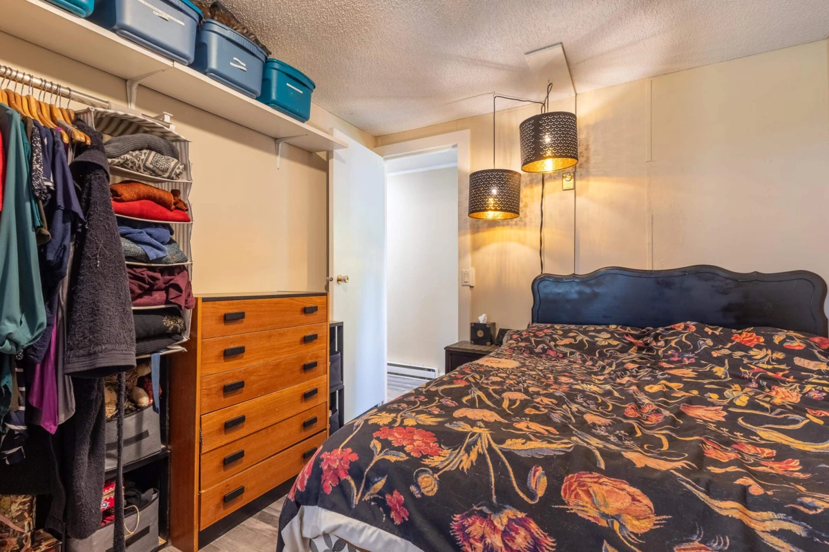 Guest Bathroom Photo of 20 1416 North Road, Gibsons, BC