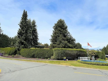 Entry Foyer Photo of 48 13507 81 Avenue, Surrey, BC