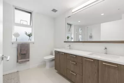 Office / Den Photo of 211 625 E 3rd Street, North Vancouver, BC