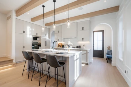 Breakfast Nook Photo of 101 13711 16 Avenue, Surrey, BC