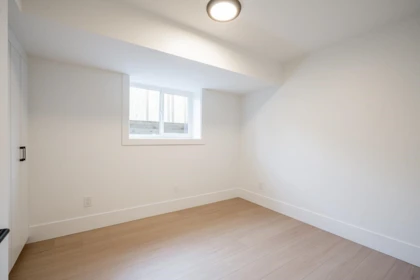 Staircase Photo of 101 13711 16 Avenue, Surrey, BC