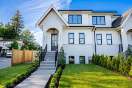 101 13711 16 Avenue, Surrey, BC