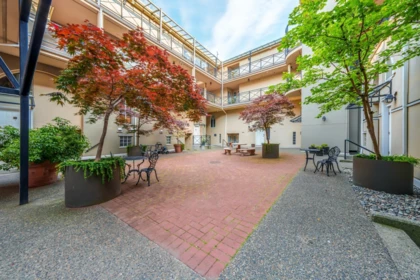 Front Yard Photo of 204 2 Renaissance Square, New Westminster, BC