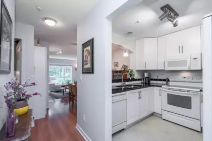 216 1242 Town Centre Boulevard, Coquitlam, BC, Coquitlam — Apartment/Condo for sale