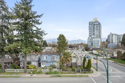 2296 E 33rd Avenue, Vancouver, BC, Vancouver — Townhouse for sale