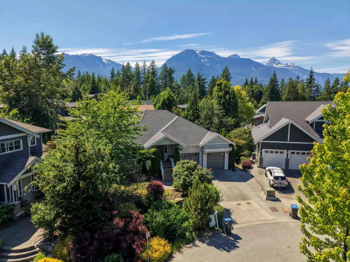 Exterior Rear Photo of 1001 Condor Place, Squamish, BC