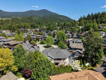 Aerial View of 1001 Condor Place, Squamish, BC