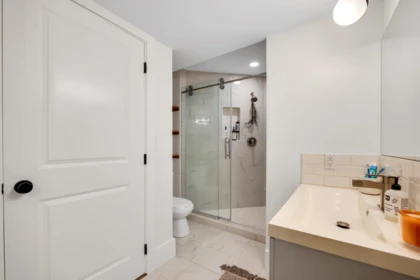 Laundry Room Photo of 1001 Condor Place, Squamish, BC