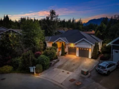 1001 Condor Place, Squamish, BC