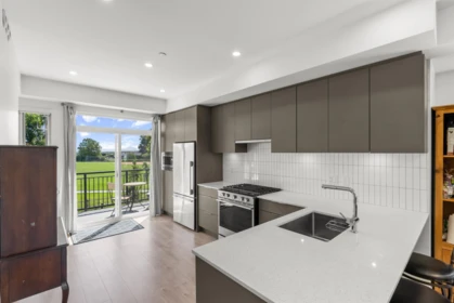 Kitchen Photo of 39 4292 Wolf Way, Tsawwassen, BC