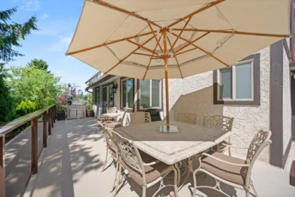 Hot Tub / Spa Photo of 2568 Trillium Place, Coquitlam, BC