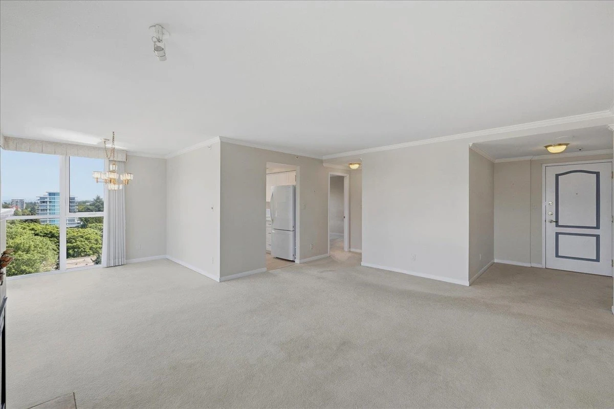 Living Room Photo of 901 2988 Alder Street, Vancouver, BC