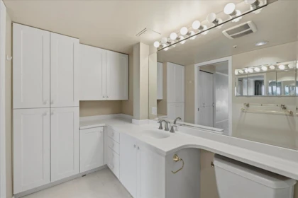 Mudroom Photo of 901 2988 Alder Street, Vancouver, BC
