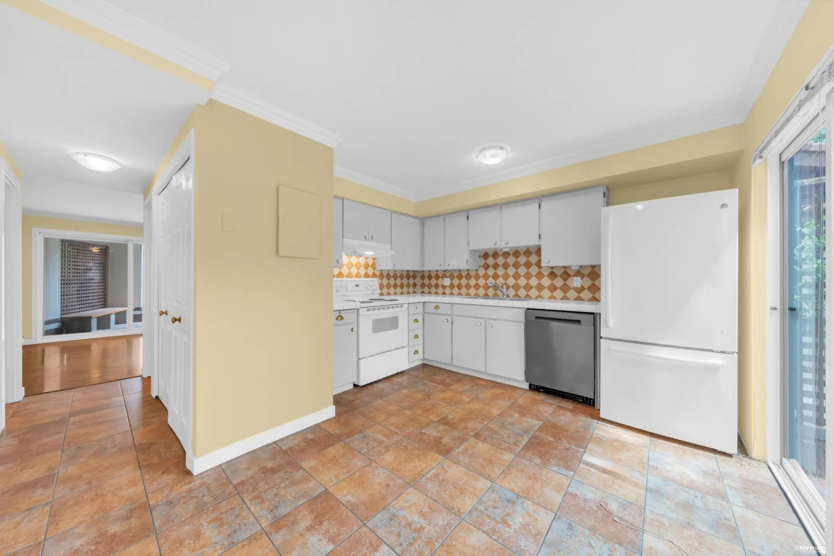 Dining Area Photo of 1185 Forge Walk, Vancouver, BC
