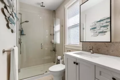 Laundry Room Photo of 43275 Old Orchard Lane, Cultus Lake, BC