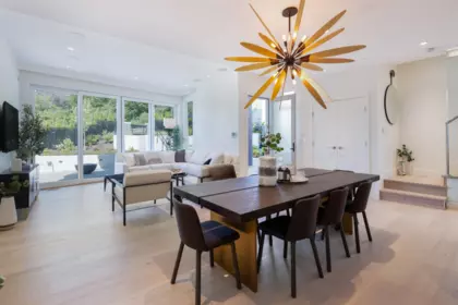 Breakfast Nook Photo of 592 Arthur Erickson Place, West Vancouver, BC