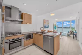 819 8080 Cambie Road, Richmond, BC