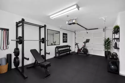 Basement Recreation Room Photo of 2950 W 8th Avenue, Vancouver, BC