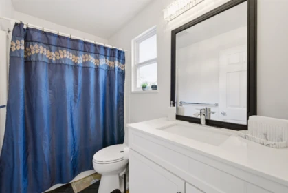 Laundry Room Photo of 24121 102nd Avenue, Maple Ridge, BC