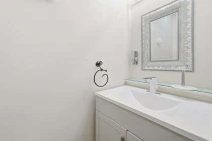 Mudroom Photo of 24121 102nd Avenue, Maple Ridge, BC