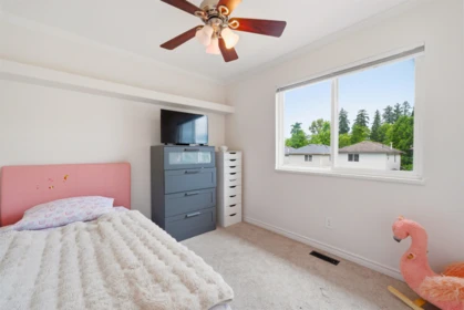 Powder Room Photo of 24121 102nd Avenue, Maple Ridge, BC