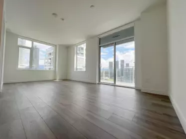 1902 4433 Alaska Street, Burnaby, BC, Burnaby — Apartment/Condo for sale
