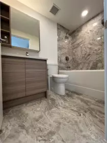 Primary Bathroom Photo of 1902 4433 Alaska Street, Burnaby, BC