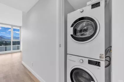 Mudroom Photo of 2505 567 Emerson Street, Coquitlam, BC