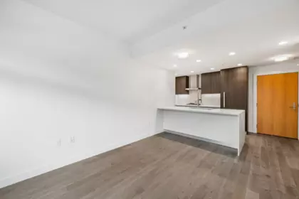 Kitchen Island Photo of 206 2888 Arbutus Street, Vancouver, BC