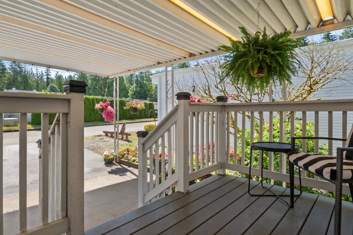 Family Room Photo of 25 2315 198 Street, Langley, BC