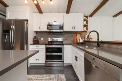 Kitchen Photo of 25 2315 198 Street, Langley, BC