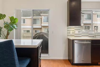 Kitchen Island Photo of 58 6700 Rumble Street, Burnaby, BC