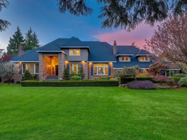 13789 32 Avenue, Surrey, BC, Surrey — Single Family Residence for sale