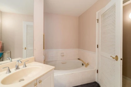 Bedroom 3 Photo of 218 8775 Jones Road, Richmond, BC