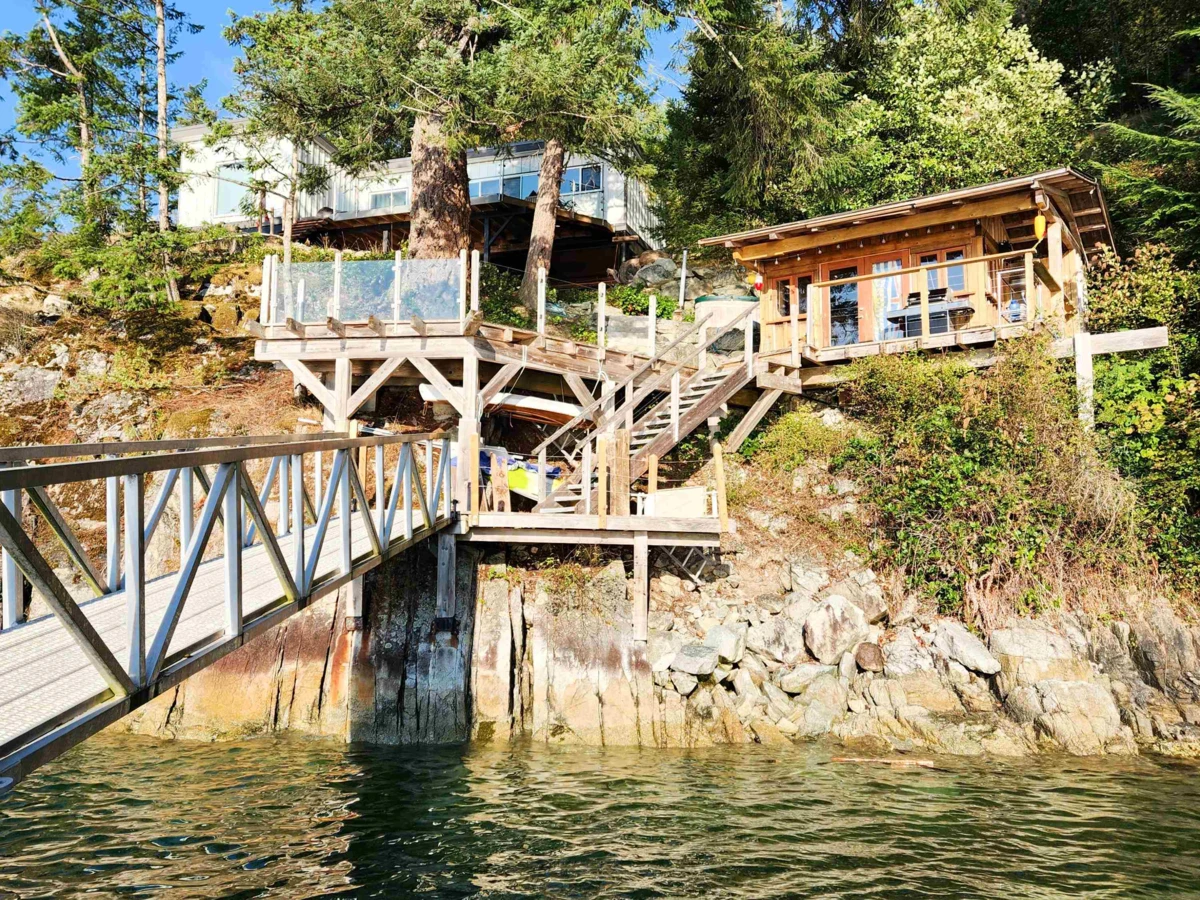 Living Room Photo of 585 Errington Way, Gambier Island, BC