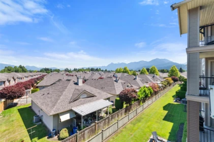Outdoor Patio Photo of 308 45769 Stevenson Road, Chilliwack, BC