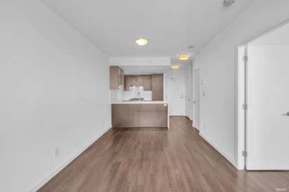 Walk-In Closet Photo of 614 5598 Ormidale Street, Vancouver, BC