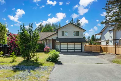 4483 208 Street, Langley, BC, Langley — Single Family Residence for sale