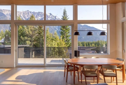 Breakfast Nook Photo of 1764 Pinewood Drive, Pemberton, BC
