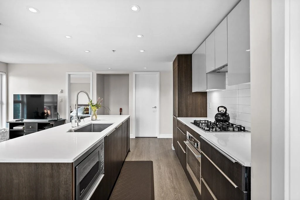 Exterior Rear Photo of 324 1588 E Hastings Street, Vancouver, BC