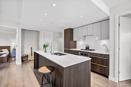 324 1588 E Hastings Street, Vancouver, BC, Vancouver — Apartment/Condo for sale