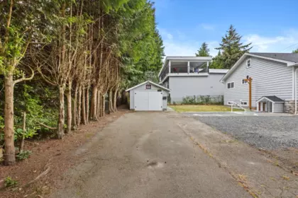 1593 Stevens Street, White Rock, BC, White Rock — Single Family Residence for sale